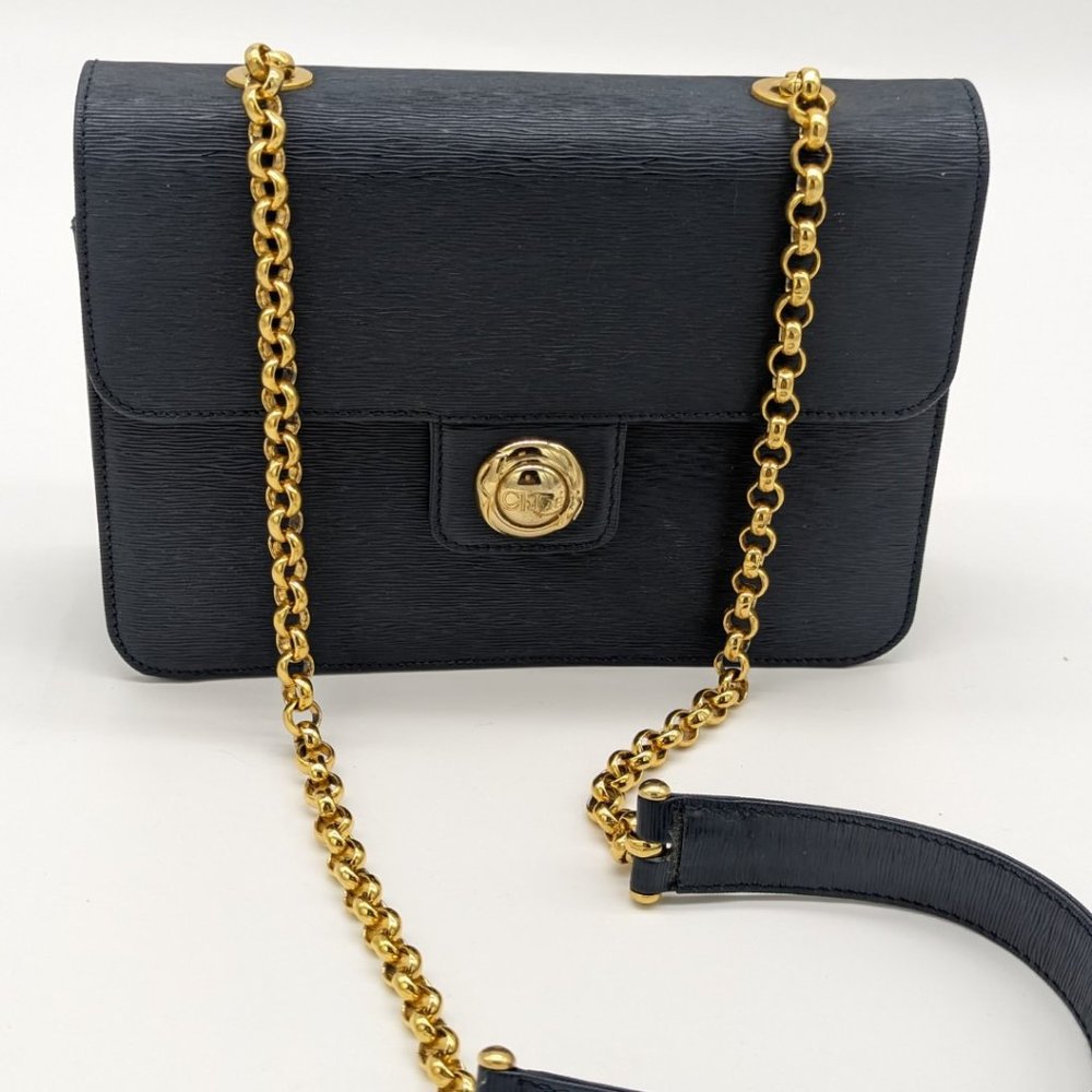 Elegant Black Blue Leather Chain Bag